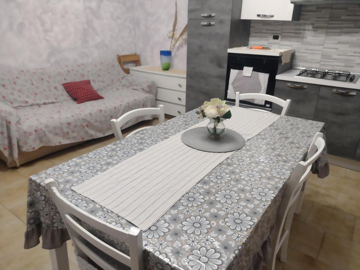 Dolce Casa Apartment กอนเนซา ภายนอก รูปภาพ